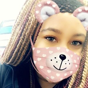 Meet your Posher, Makayla